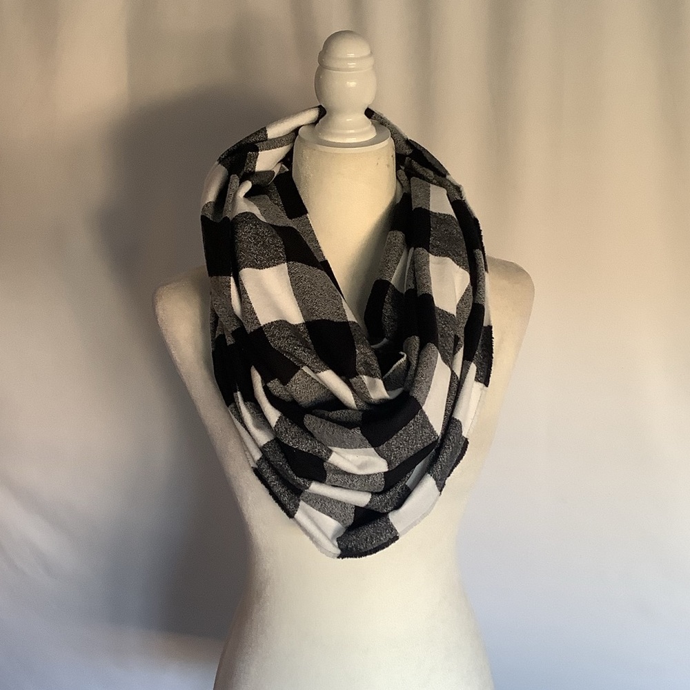 Buffalo Check Plaid Flannel Infinity Scarf